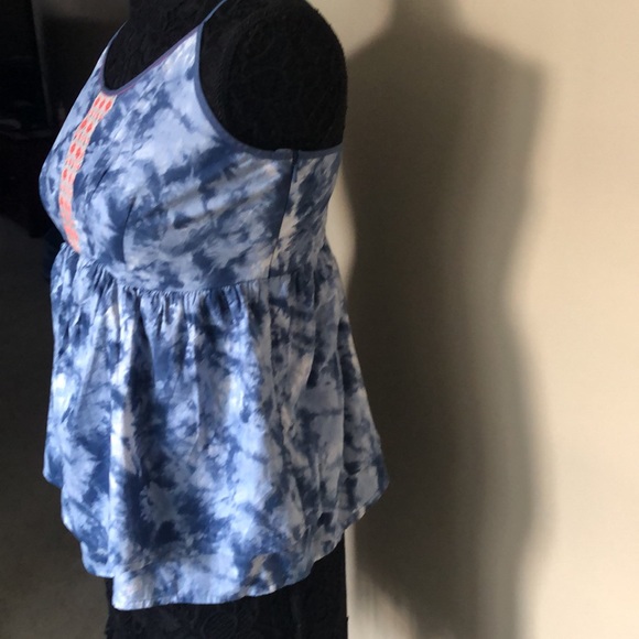 Marks & Spencer (Angles)-Flowy tank top - Picture 2 of 3
